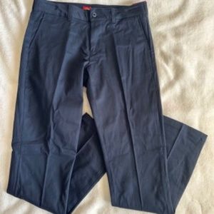 NWT Dickies Classic Fit Sz 9 UPC# 029311132705 Navy Blue